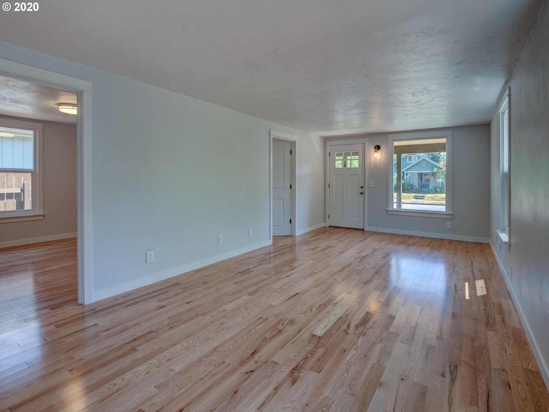 614 G Street Springfield, OR 97477 - Photo 5 of 22
