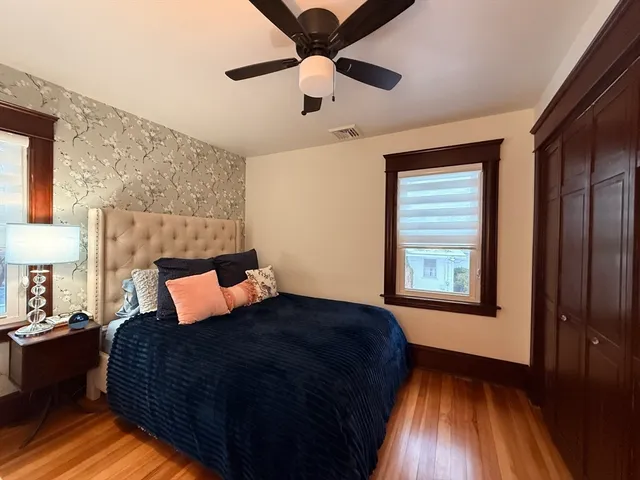 $2,350 | 127 Eldridge Street, Unit 2, Taunton, MA 02780