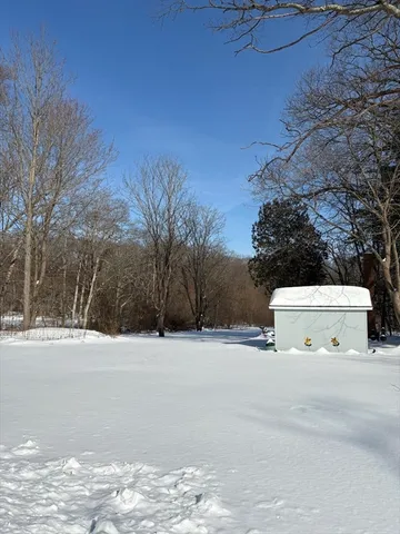 $2,350 | 127 Eldridge Street, Unit 2, Taunton, MA 02780