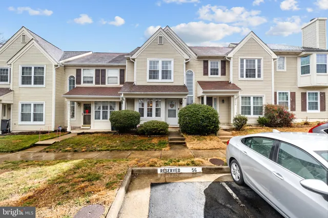 $454,900 | 8773 Village Green Court, Alexandria, VA 22309