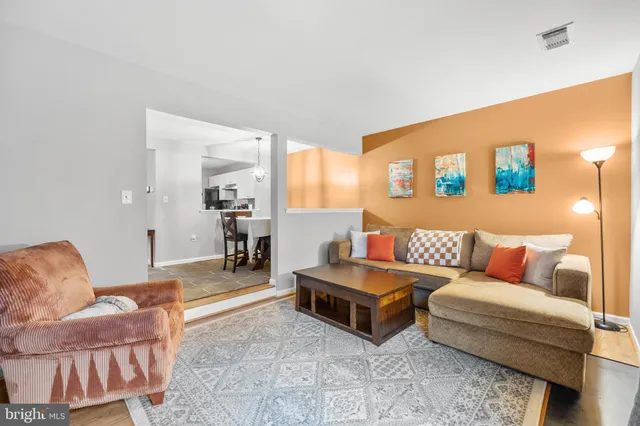 $454,900 | 8773 Village Green Court, Alexandria, VA 22309