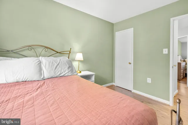 $454,900 | 8773 Village Green Court, Alexandria, VA 22309