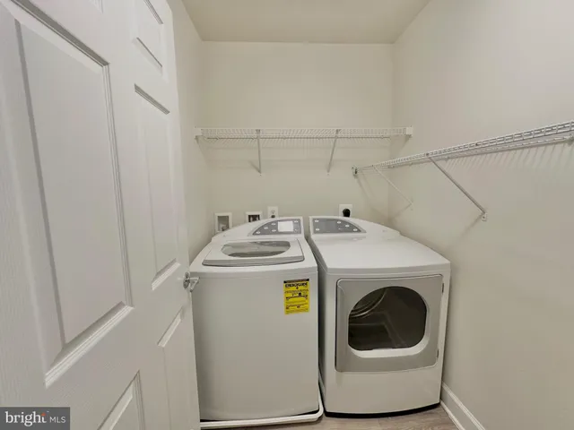 $3,500 | 42904 Bittner Square, Ashburn, VA 20148