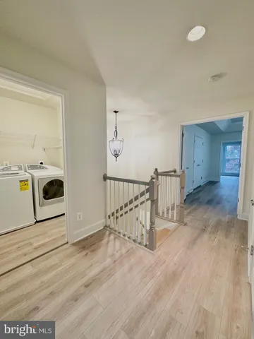 $3,500 | 42904 Bittner Square, Ashburn, VA 20148