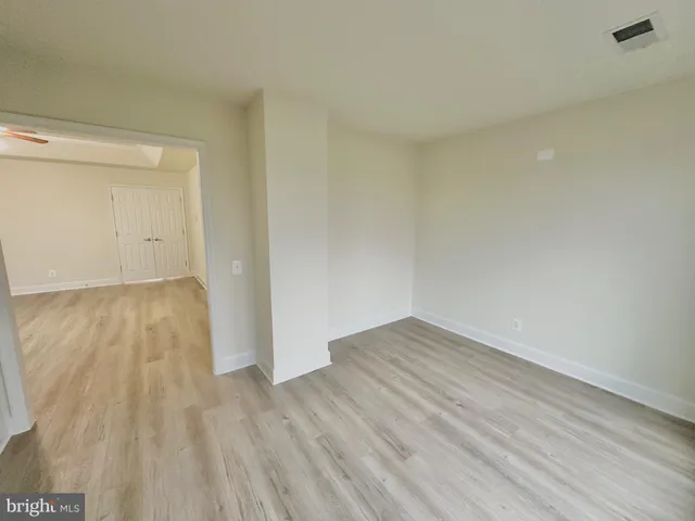 $3,500 | 42904 Bittner Square, Ashburn, VA 20148