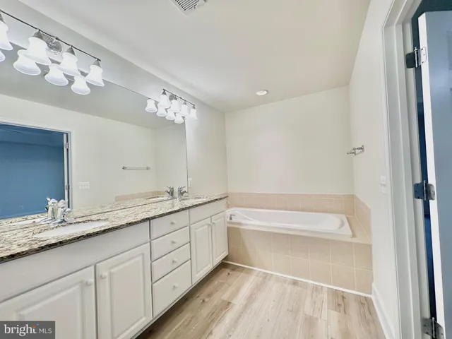 $3,500 | 42904 Bittner Square, Ashburn, VA 20148