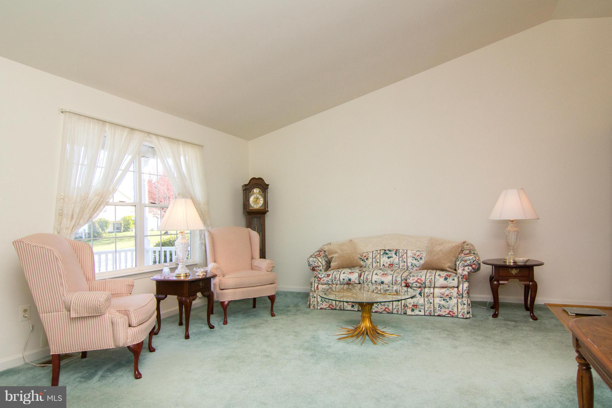 3797 Dakota Road Hampstead, MD 21074 - Photo 2 of 19 Living Room