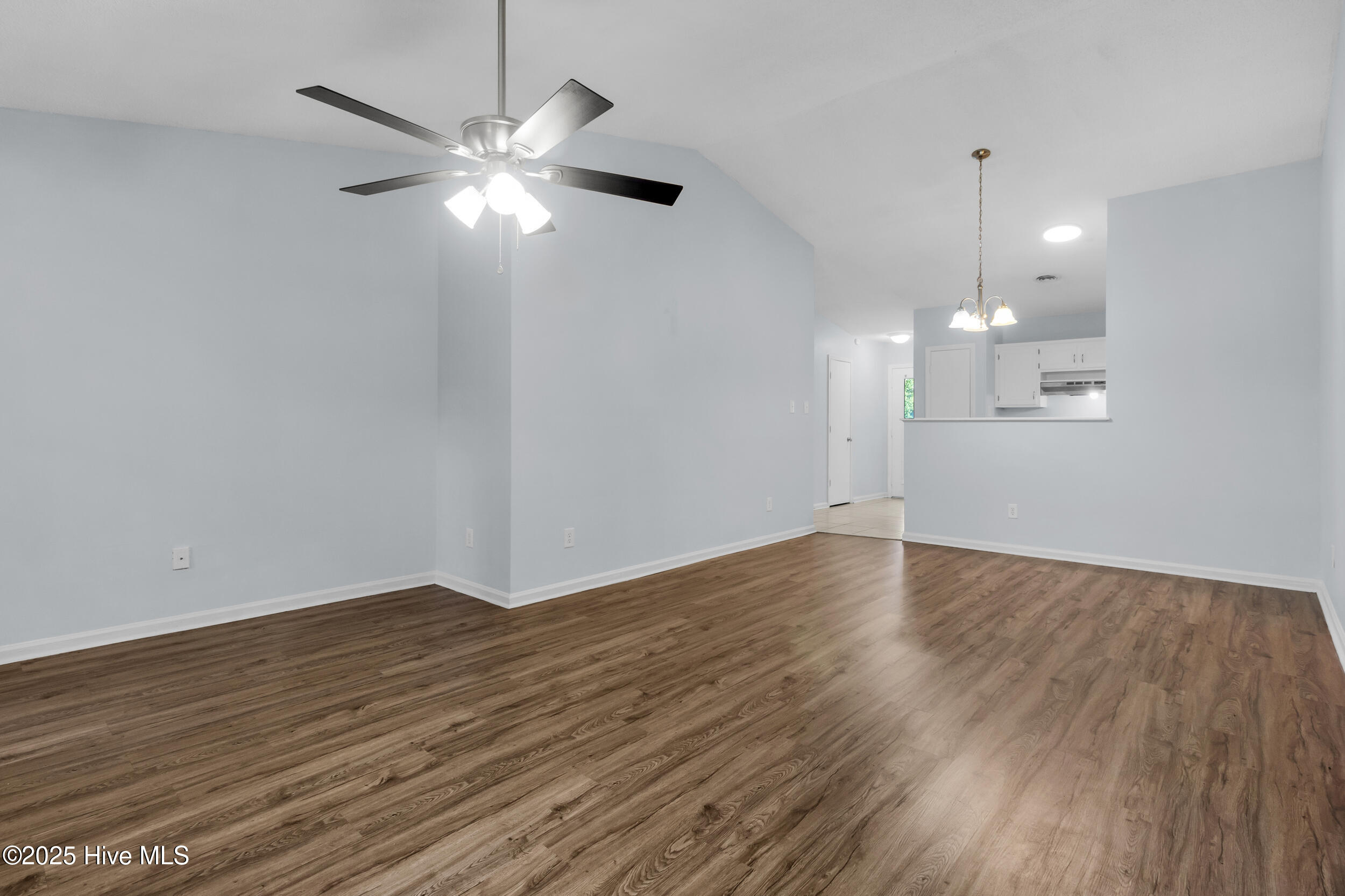 1611 RaceTrack Road New Bern, NC 28562 - Photo 12 of 27 12_14