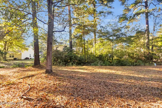 $1,350 | 1611 RaceTrack Road, New Bern, NC 28562