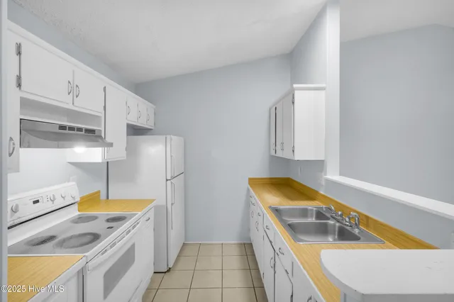 $1,350 | 1611 RaceTrack Road, New Bern, NC 28562