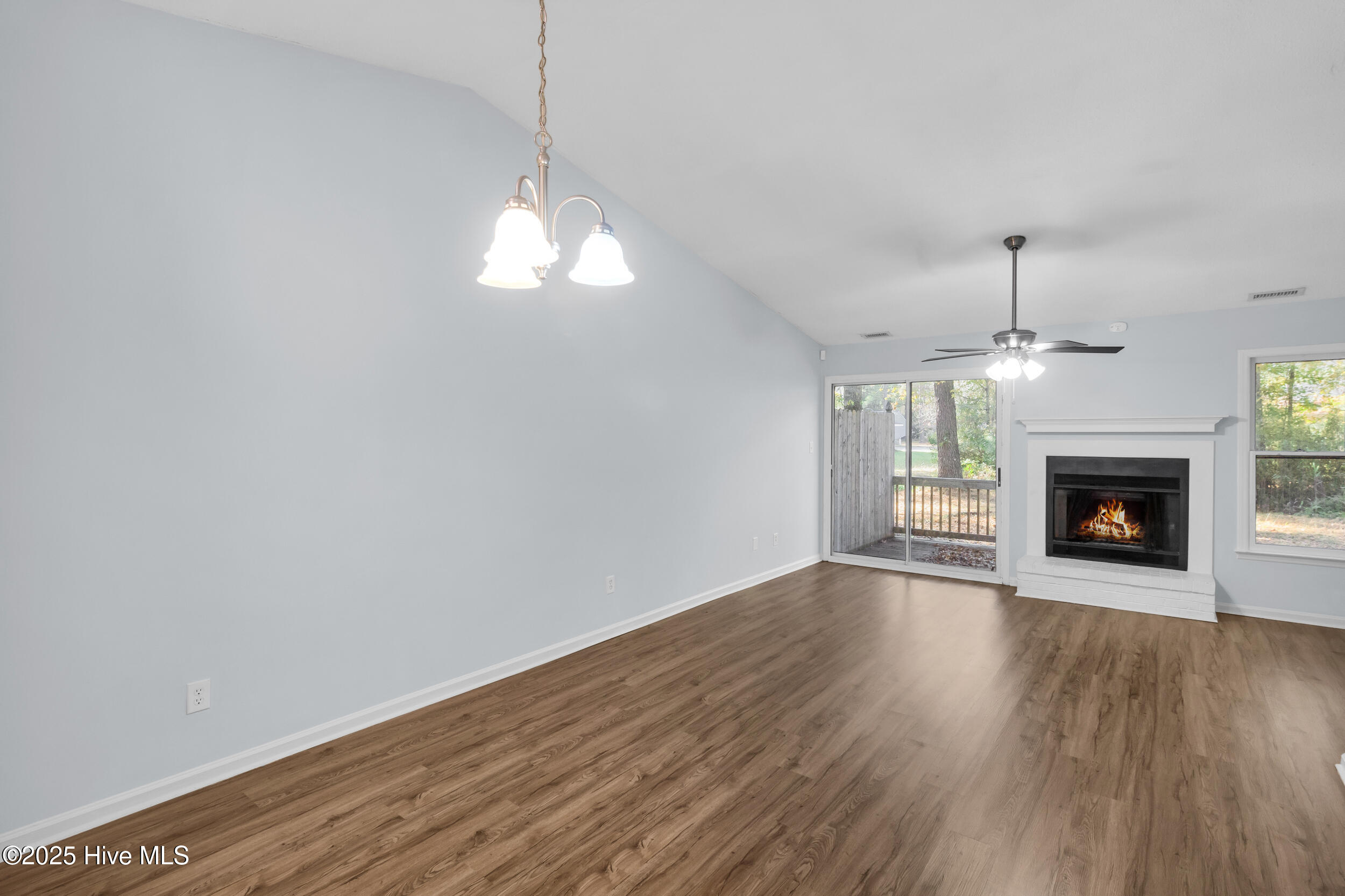 1611 RaceTrack Road New Bern, NC 28562 - Photo 9 of 27 9_11