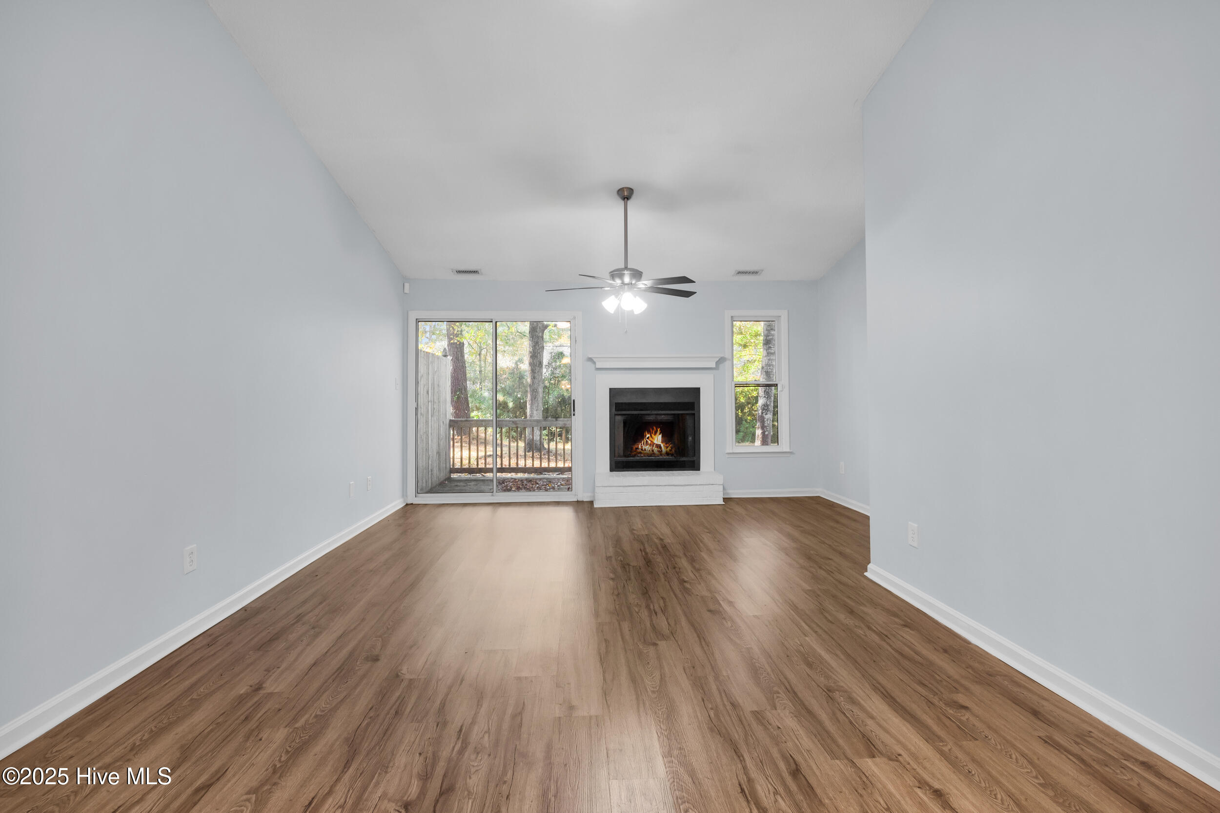 1611 RaceTrack Road New Bern, NC 28562 - Photo 10 of 27 10_12