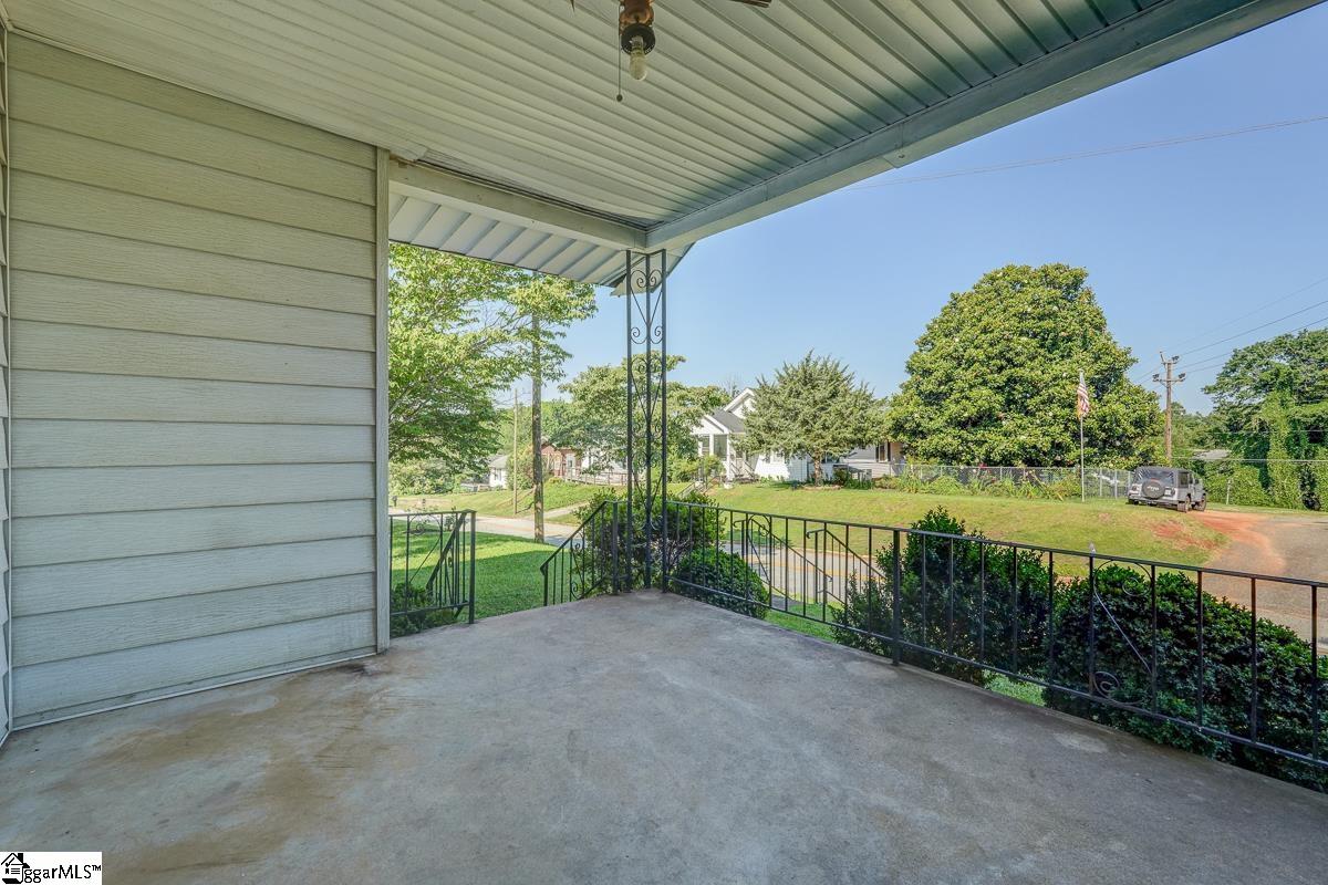 12 Lawrence Street Lyman, SC 29365 - Photo 2 of 11