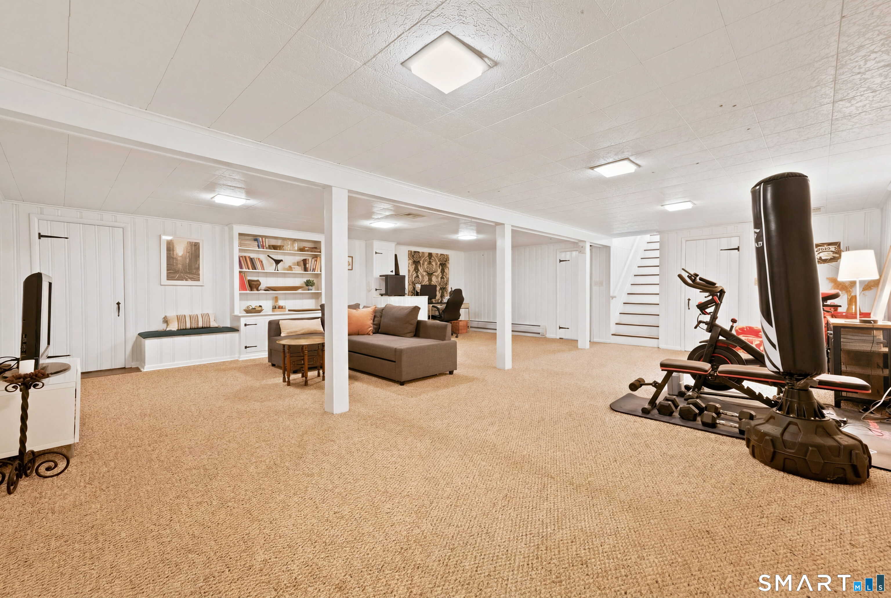361 Lockwood Road Fairfield, CT 06825 - Photo 22 of 33