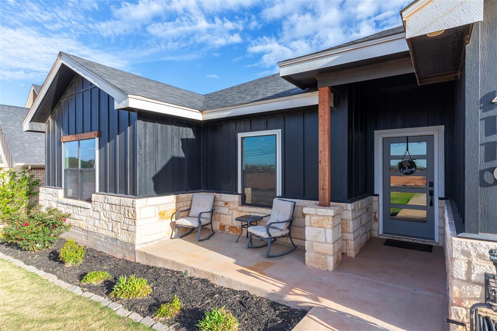 4110 Forrest Hill Road Abilene, TX 79606 - Photo 3 of 37