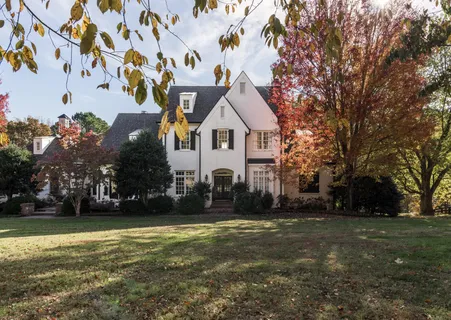 a front view of house with yard