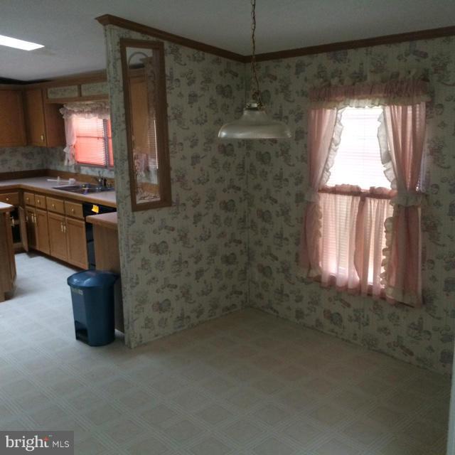 21710 Dover Bridge Road Preston, MD 21655 - Photo 8 of 13 Dining Room