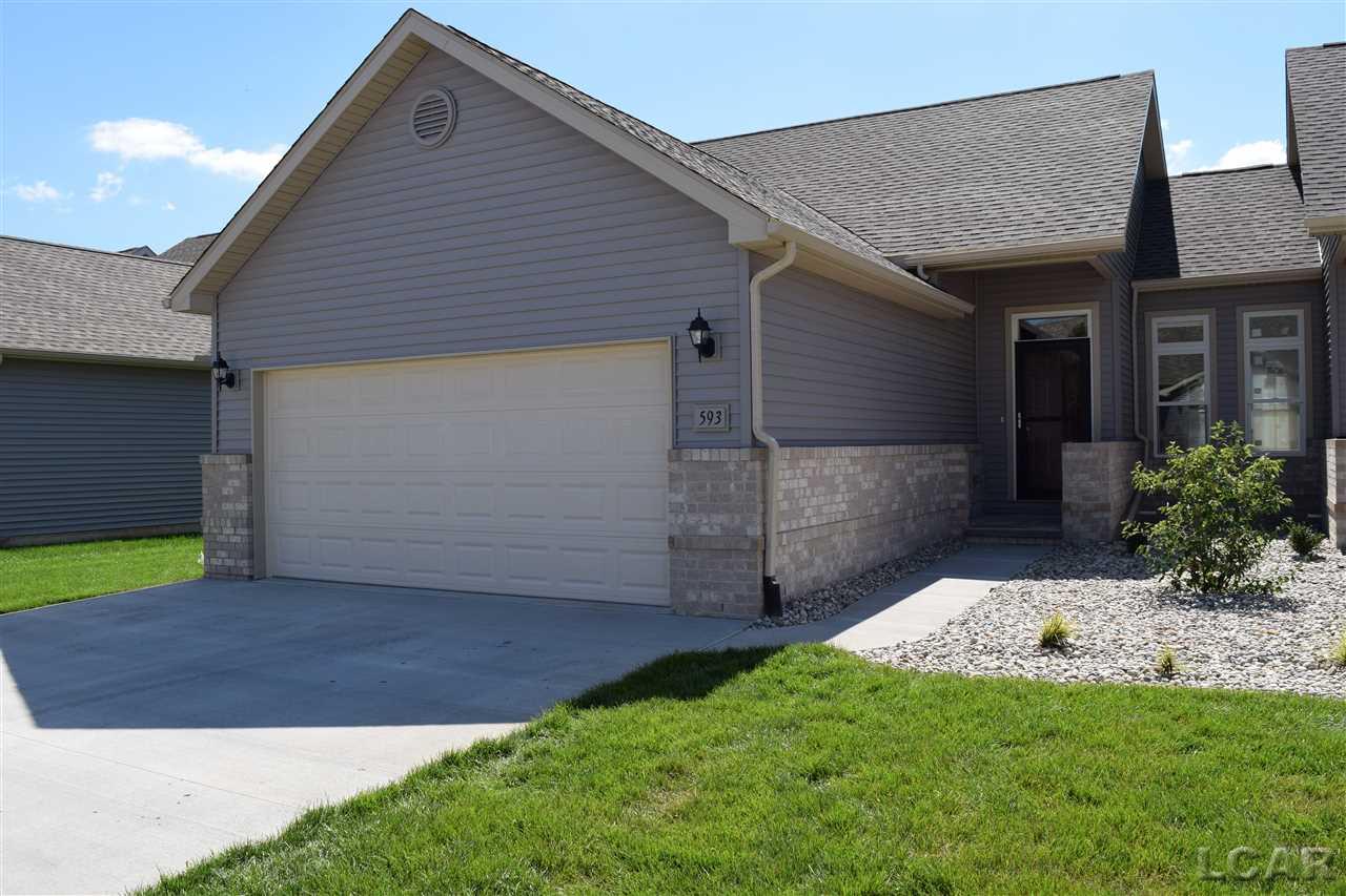 593 Ridge Lane Tecumseh, MI 49286 - Photo 1 of 18 31302358.JPG
