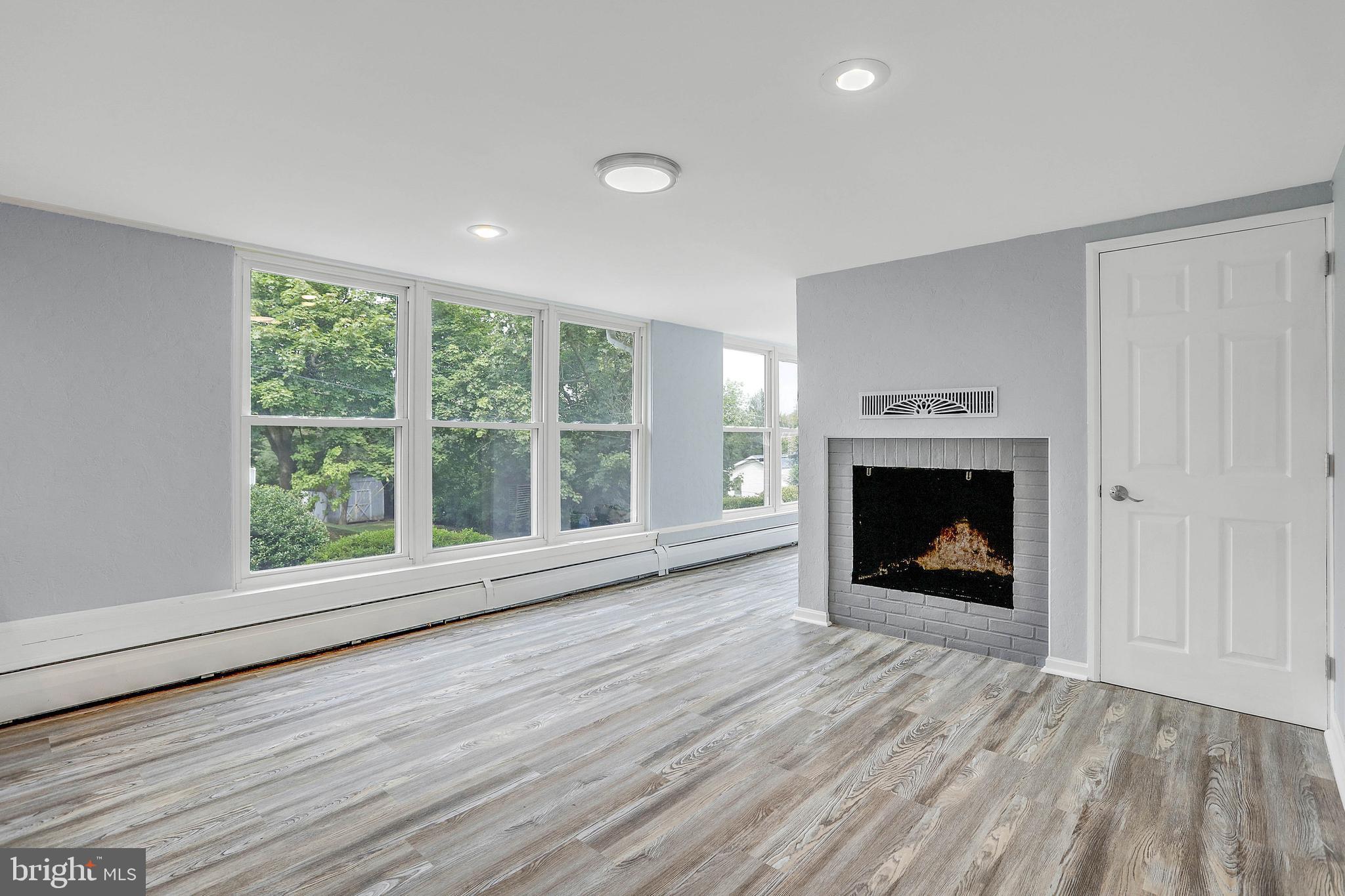 1391 Stratford Road York, PA 17403 - Photo 24 of 45 Gallery Image 24