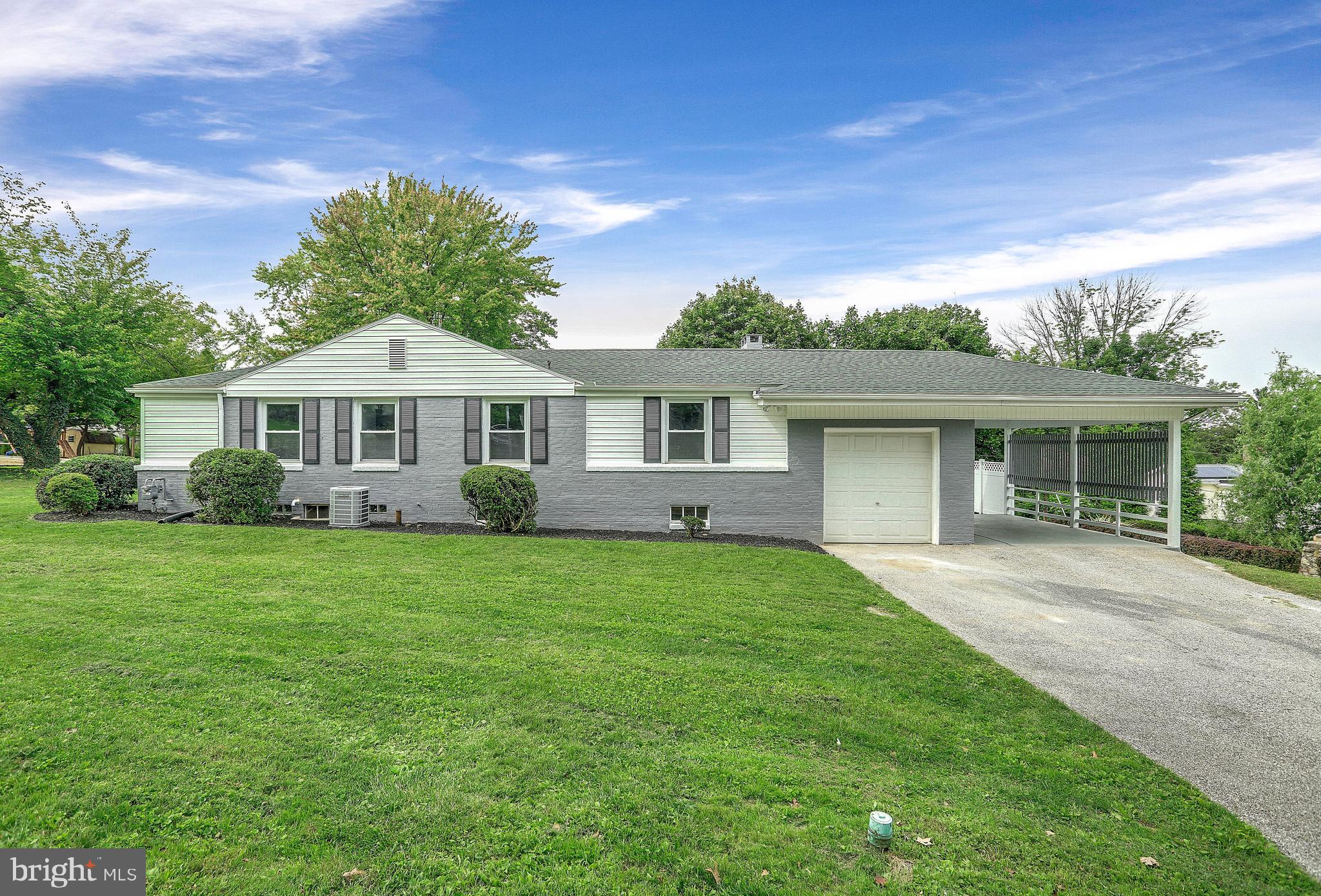 1391 Stratford Road York, PA 17403 - Photo 10 of 45 Gallery Image 10