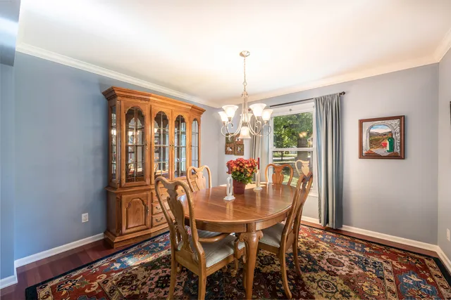 $460,000 | 1533 Banbury Avenue, St. Charles, IL 60174