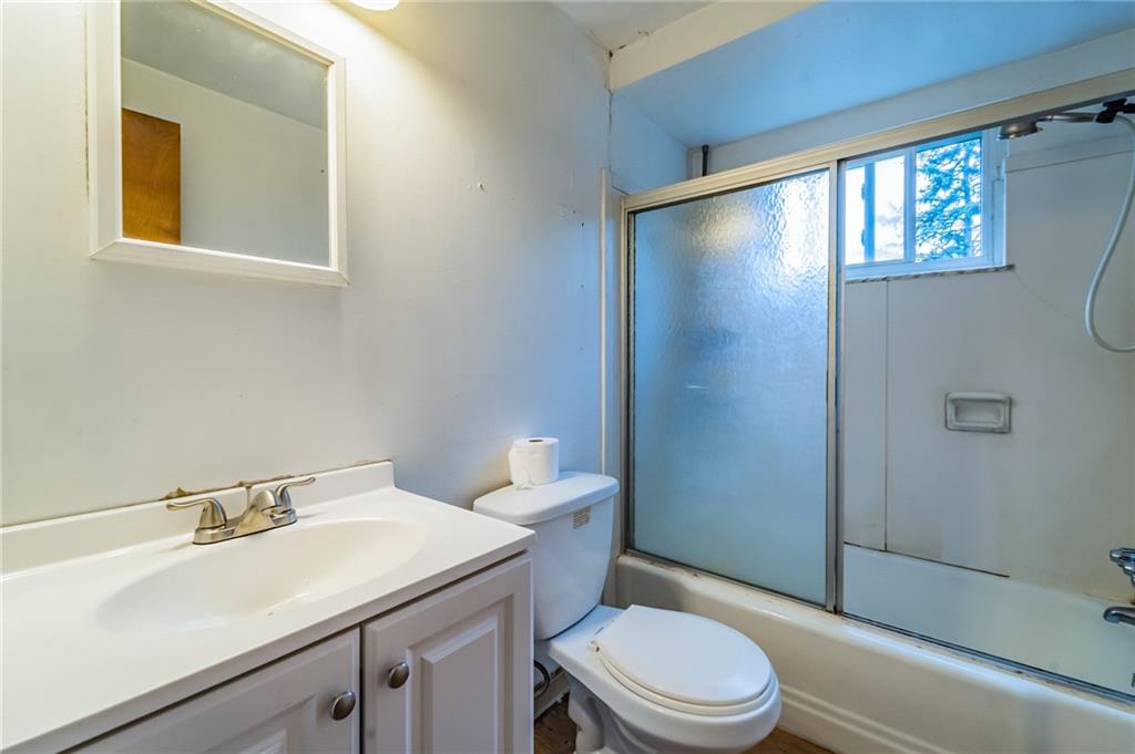 515 Decatur Avenue Pittsburgh, PA 15221 - Photo 5 of 18 Gallery Image 5