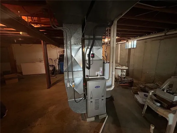 $404,900 | 21921 State Hwy BB, Nevada, MO 64772