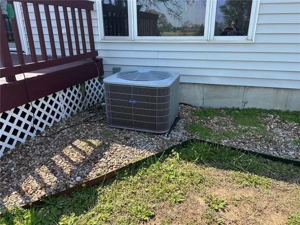 $404,900 | 21921 State Hwy BB, Nevada, MO 64772