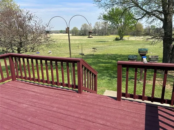 $404,900 | 21921 State Hwy BB, Nevada, MO 64772