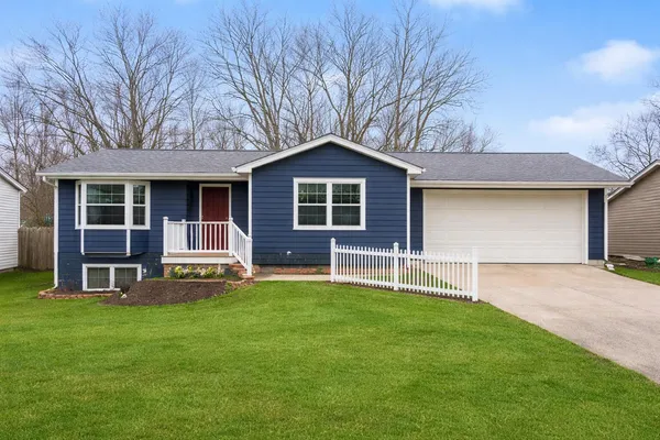 $279,900 | 320 South Sunset Street, Plainwell, MI 49080