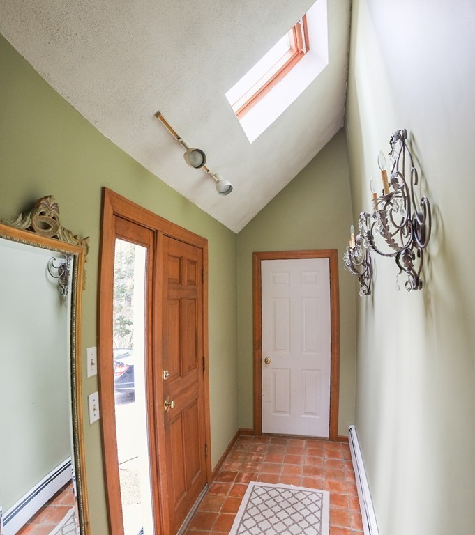 41 Davelin Road Wayland, MA 01778 - Photo 12 of 24 Gallery Image 12