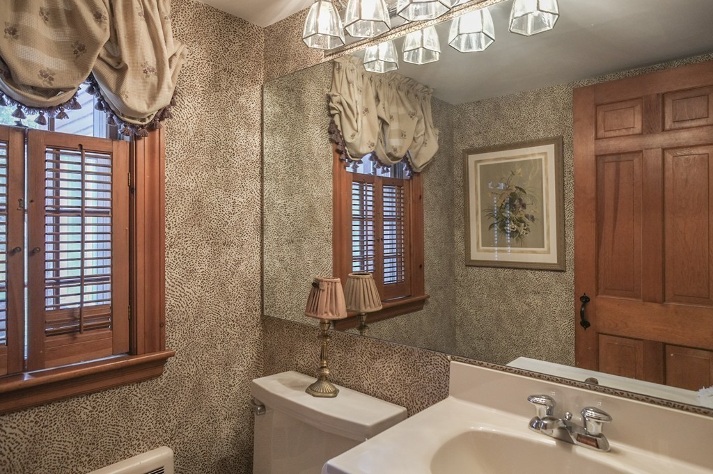 41 Davelin Road Wayland, MA 01778 - Photo 13 of 24 Gallery Image 13
