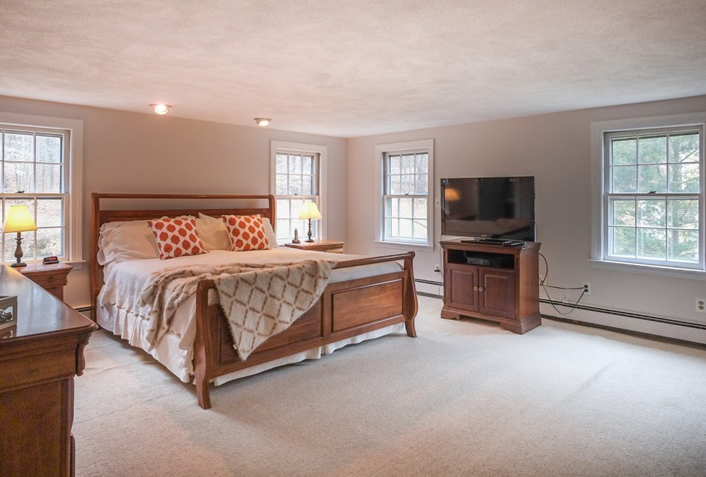 41 Davelin Road Wayland, MA 01778 - Photo 14 of 24 Gallery Image 14