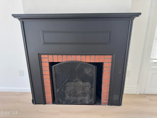 $1,850 | 445 5th Avenue, Unit 2, Troy, NY 12182