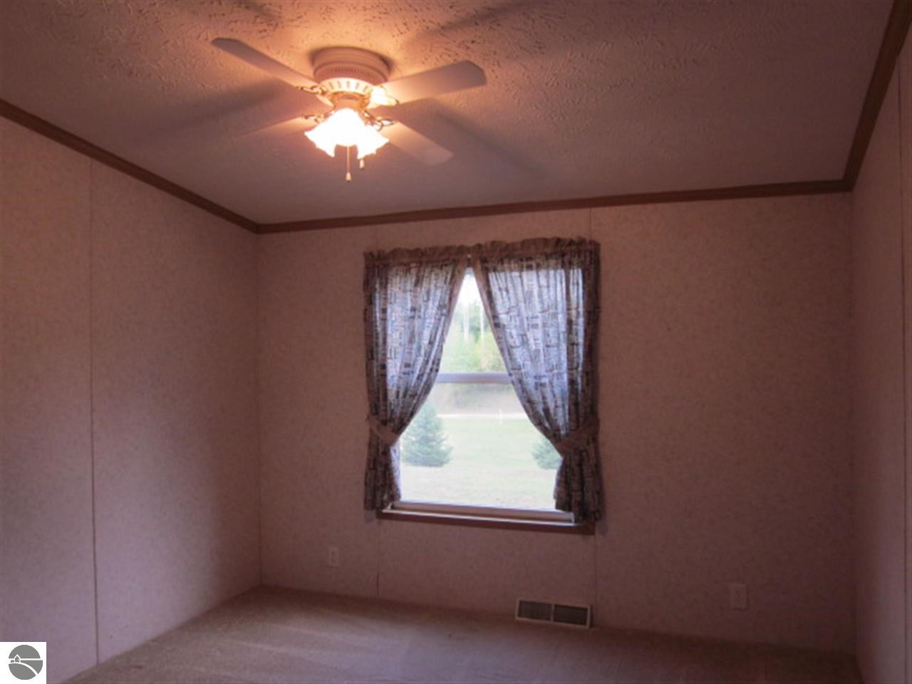 150 Colt Road Northeast Kalkaska, MI 49646 - Photo 12 of 29 1776196-11.JPG