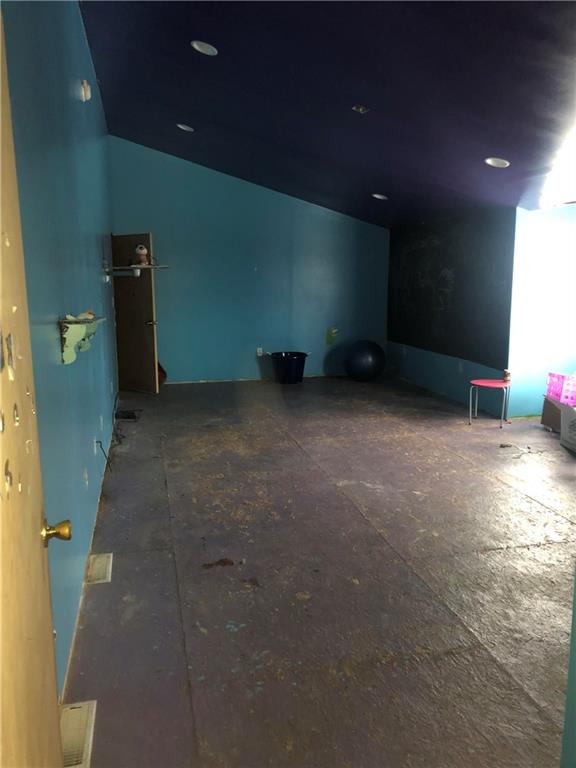 338 Cleland Mill Road New Castle, PA 16102 - Photo 14 of 19 Gallery Image 14