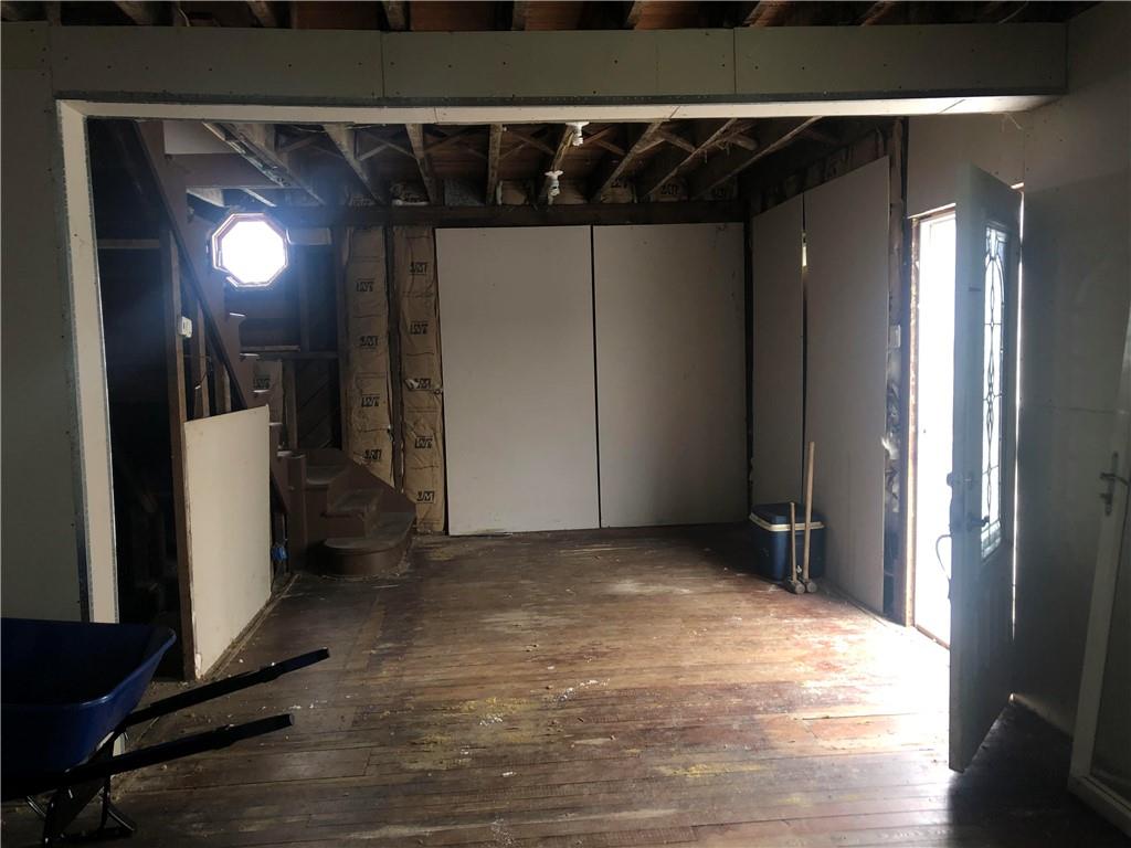 338 Cleland Mill Road New Castle, PA 16102 - Photo 4 of 19 Gallery Image 4