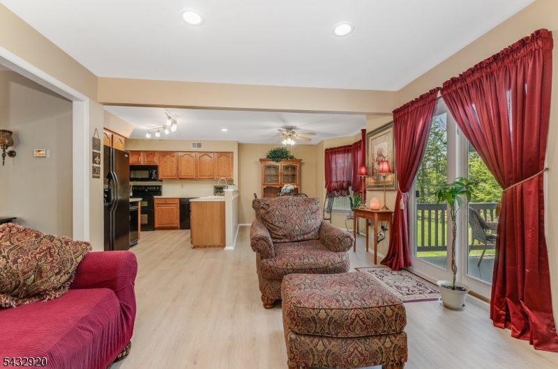 34 Pond Ridge Drive Clinton, NJ 08809 - Photo 17 of 41