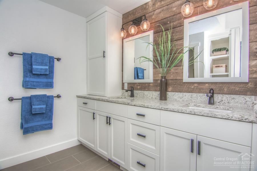 63351 Overtree Road Bend, OR 97701 - Photo 18 of 25 Additional Photo