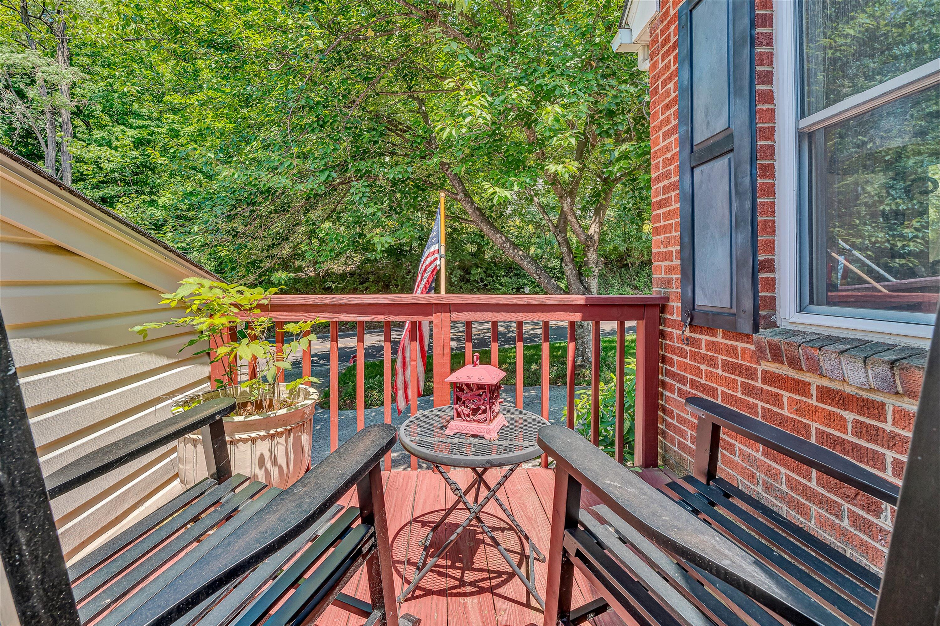 2225 Yellow Mountain Road Southeast Roanoke, VA 24014 - Photo 14 of 52 20-VM-07118