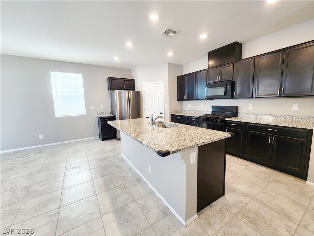 5574 Autumn Cliffs Way Las Vegas, NV 89118 - Photo 2 of 29