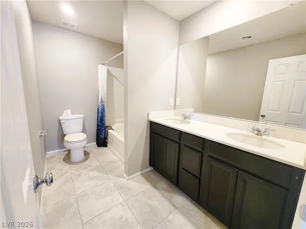 $2,450 | 5574 Autumn Cliffs Way, Las Vegas, NV 89118