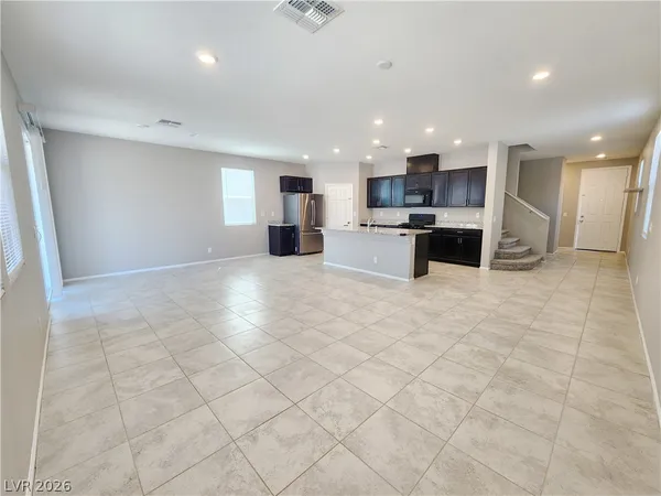 $2,450 | 5574 Autumn Cliffs Way, Las Vegas, NV 89118