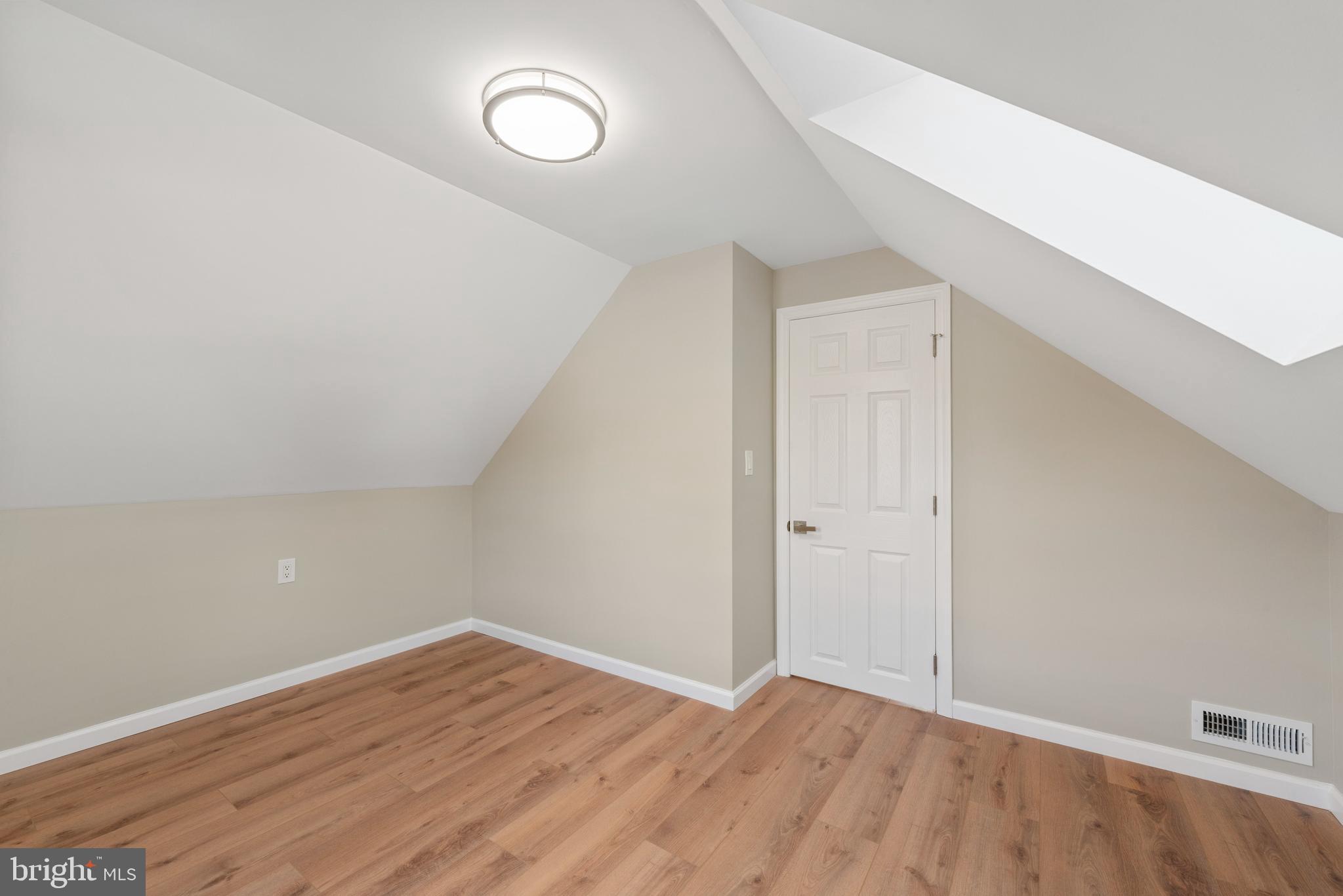 868 White Horse Hamilton Square Road Hamilton, NJ 08610 - Photo 25 of 34