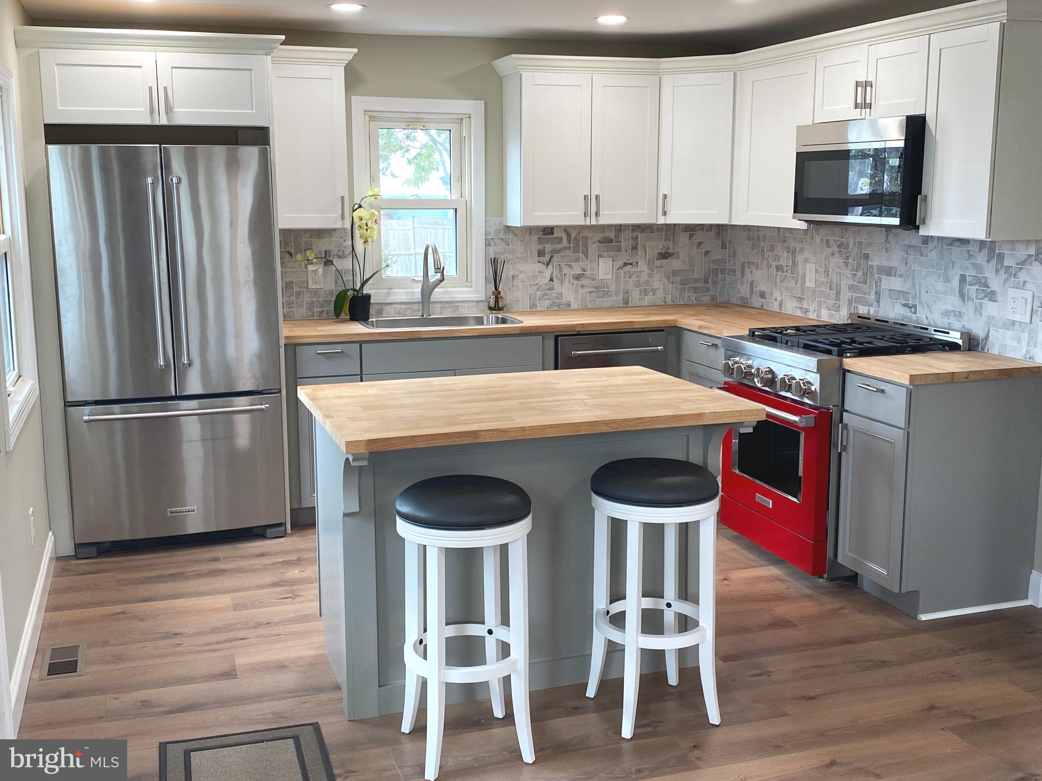 868 White Horse Hamilton Square Road Hamilton, NJ 08610 - Photo 4 of 34