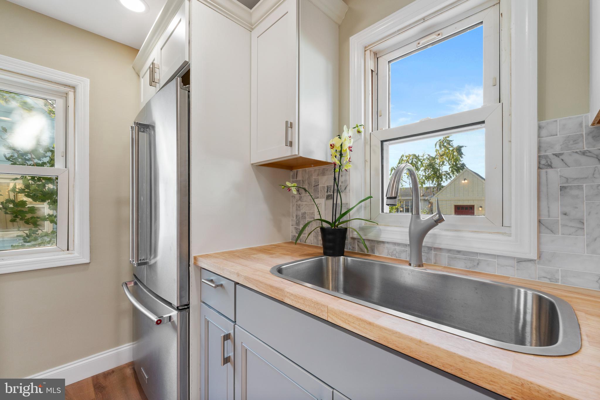 868 White Horse Hamilton Square Road Hamilton, NJ 08610 - Photo 8 of 34