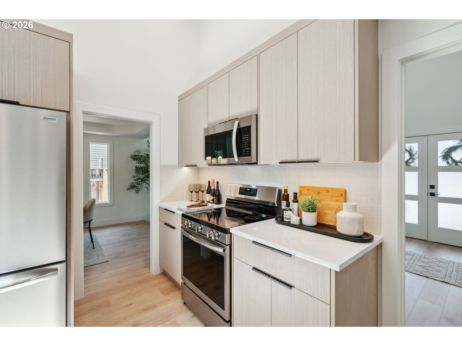 16428 Northeast San Rafael Drive Portland, OR 97230 - Photo 11 of 44 Kitchen