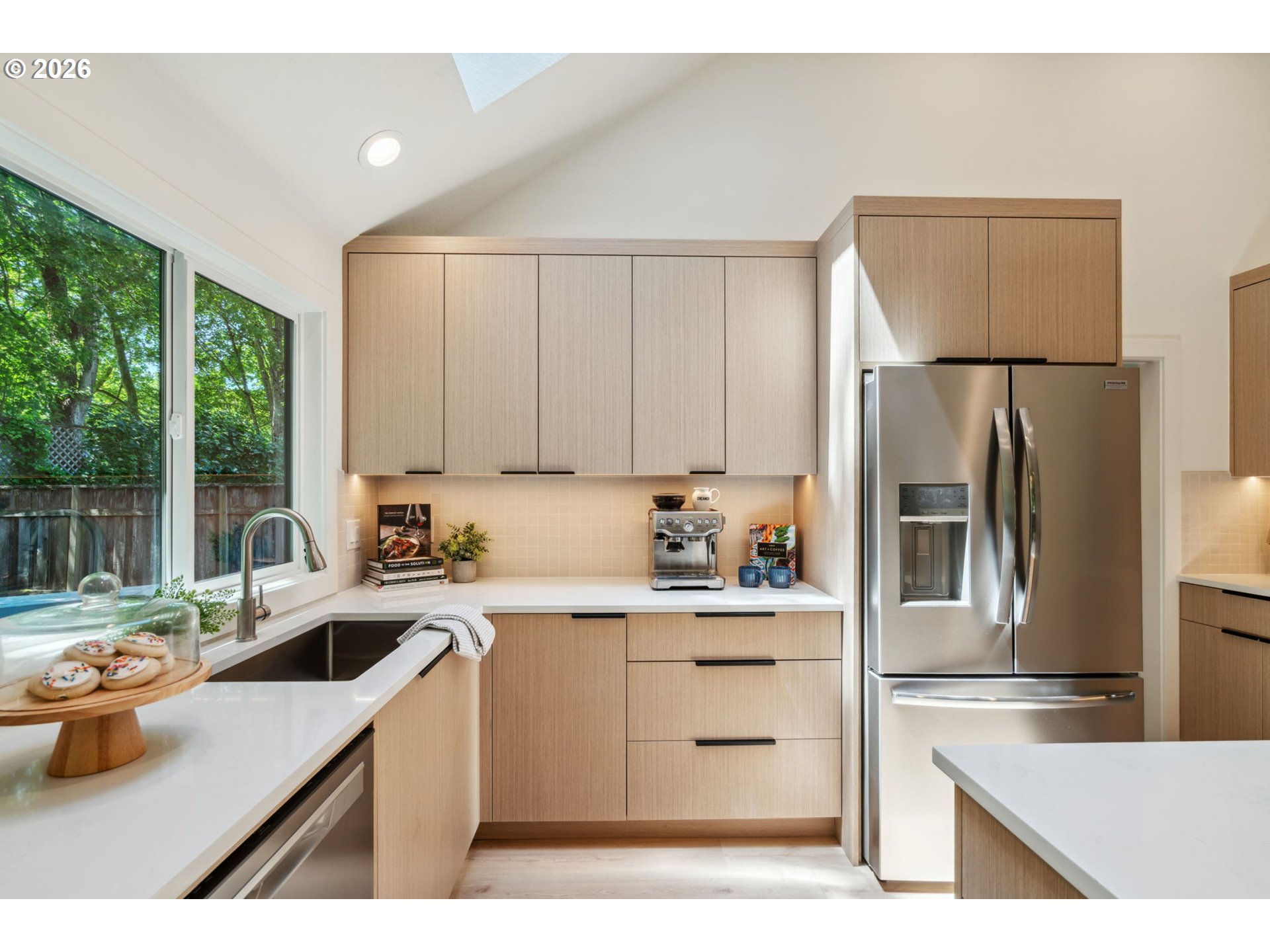 16428 Northeast San Rafael Drive Portland, OR 97230 - Photo 12 of 44 Kitchen