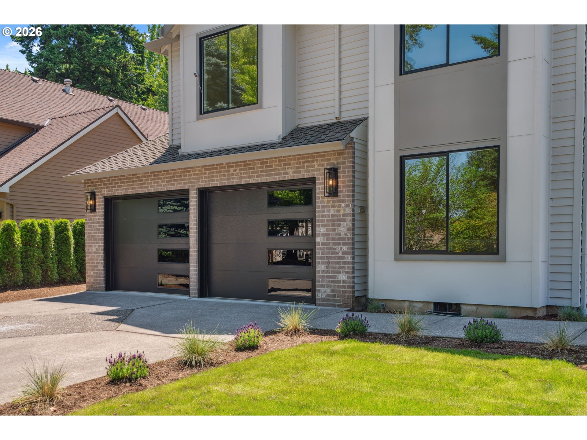 16428 Northeast San Rafael Drive Portland, OR 97230 - Photo 3 of 44 Exterior