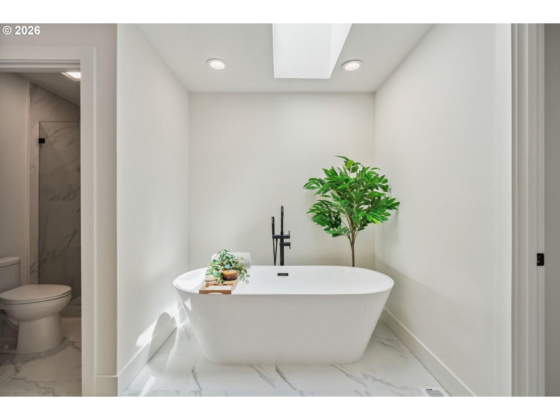 16428 Northeast San Rafael Drive Portland, OR 97230 - Photo 32 of 44 Owner's Suite Bathroom